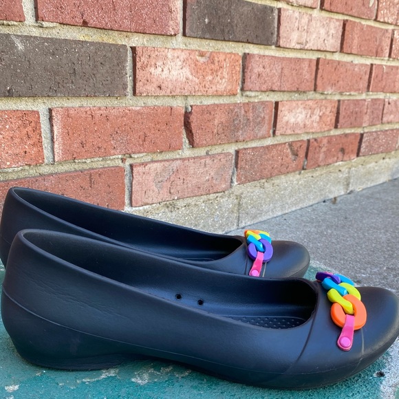 SOLD Crocs - Picture 3 of 7